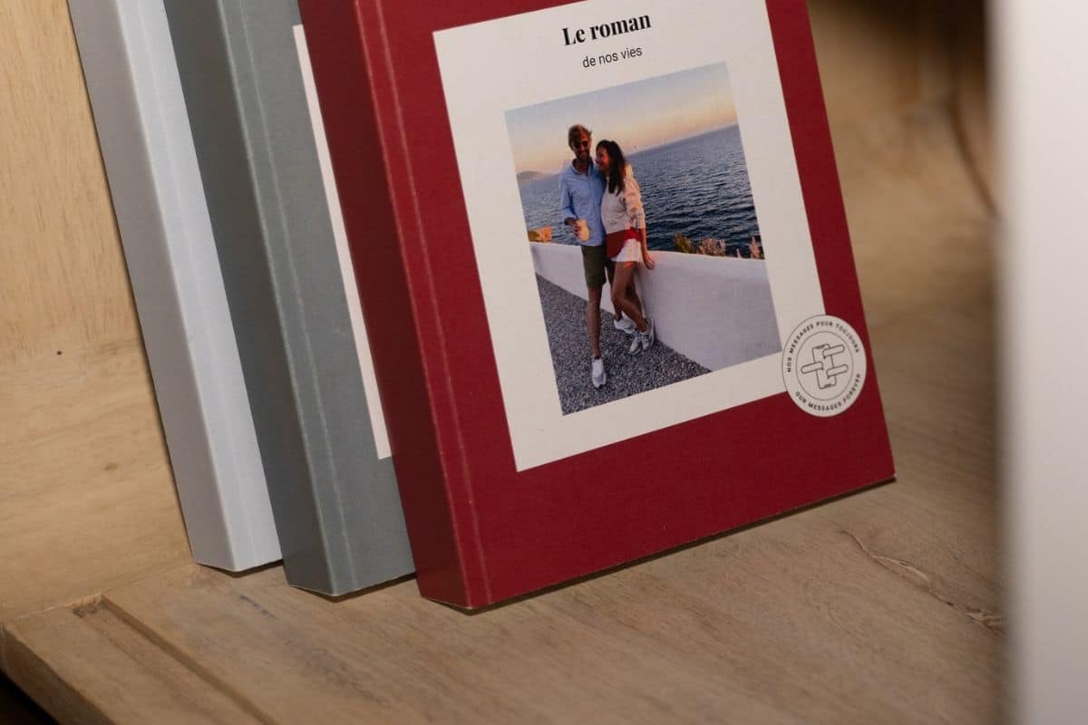 Personalised SMS Book: Preserve Your Precious Moments